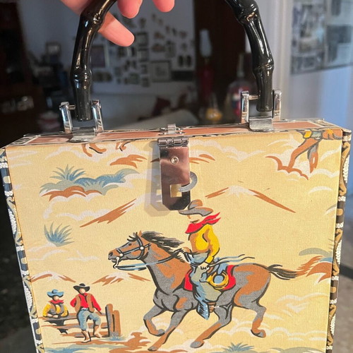 Vintage wooden multicolor handbag like new