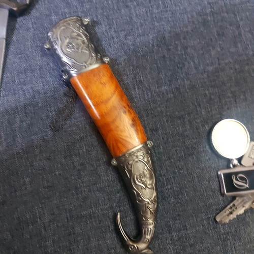 Decorative knife 20 cm like new