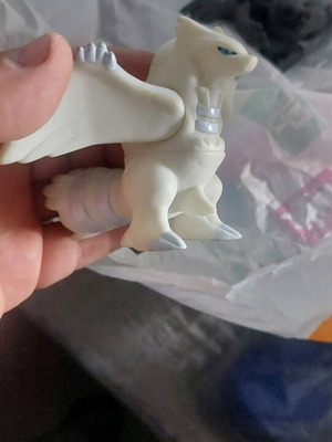 Reshiram Pokemon Nintendo φιγούρα σε άριστη κατάσταση