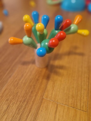 Wooden fine motor skills toy