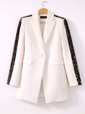 Ivory blazer On Line like new with double black-silver sequins on sleeves