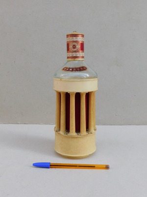 Μπουκάλι μπράντι Ουζούνης 1974 άδειο, ύψος 27 cm