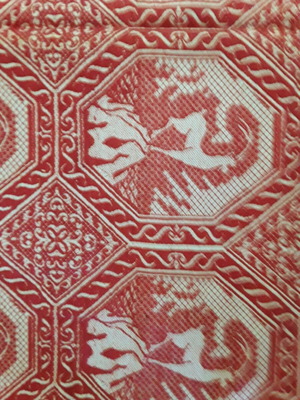 Woven coral blanket new, dimensions 2.16x1.75 m
