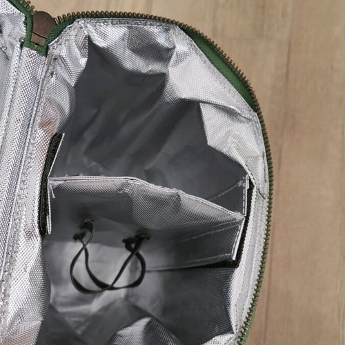 Harrods insulated bag like new, for wine bottle and 2 glasses
