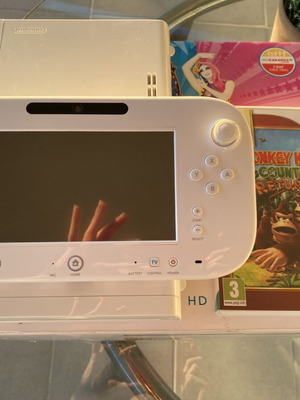 Wii U нов с игра Donkey Kong Country Returns за Wii
