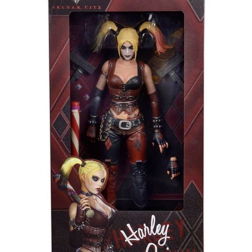 Harley Quinn Neca 1/4 Scale Collectors Figure like new