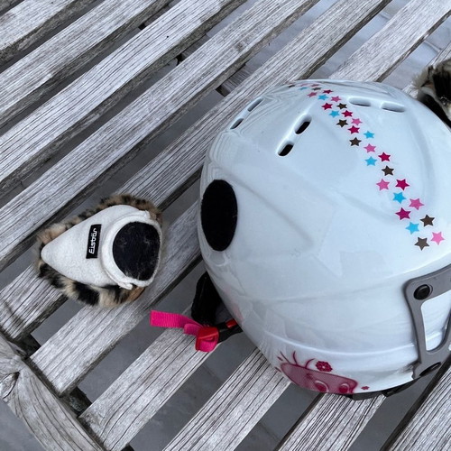 Techno Pro ski & snowboard helmet for girls white like new