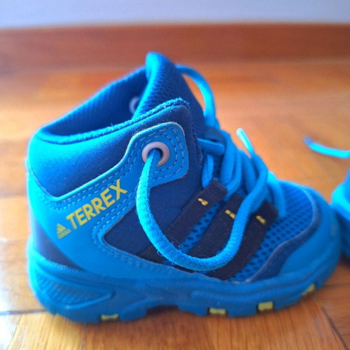 Adidas Terrex baby boots like new, size 19