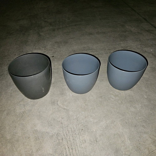 Plastic flower pots used, set of 3, anthracite and blue-gray