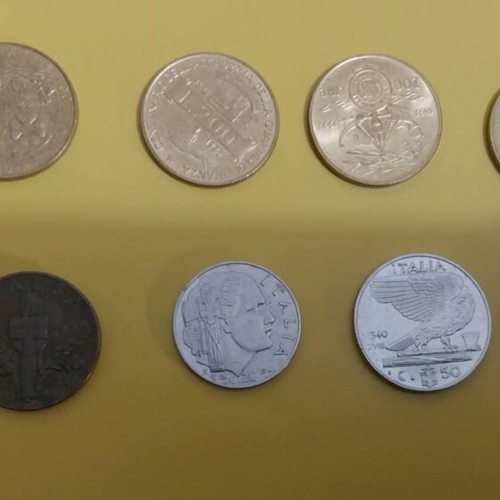Italian commemorative and vintage coins set of 11