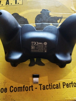 Logitech F710 wireless game PC controller like new