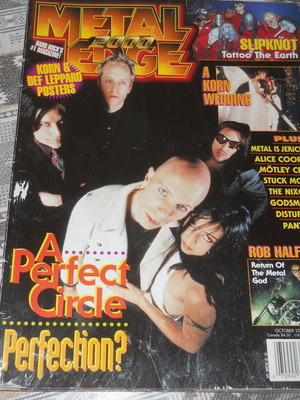 Metal Edge U.S. heavy metal/rock magazine with posters used, October 2000