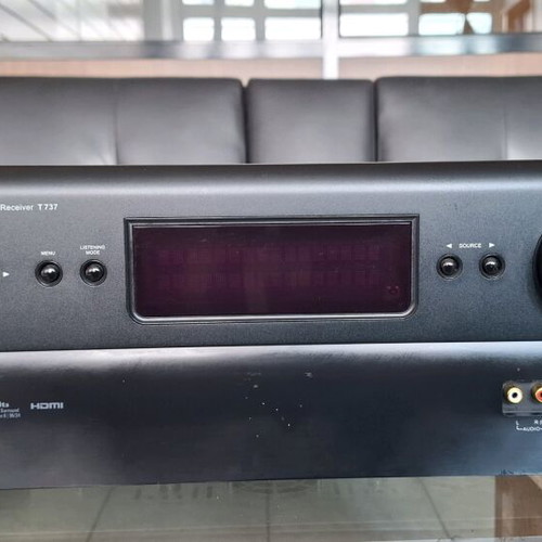 Nad T737 receiver amplifier like new with gold-plated outputs