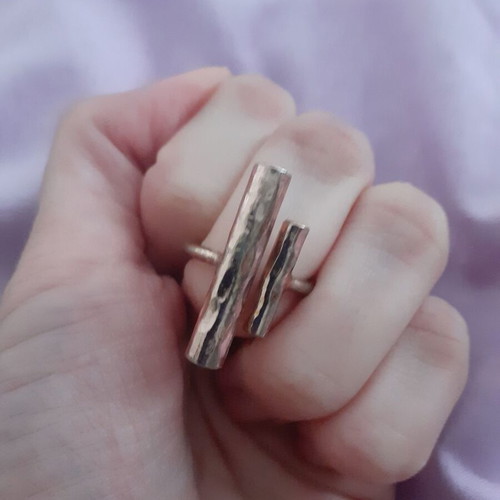 Ring in rose gold with adjustable size like new