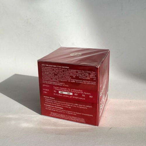 L’Oréal Revitalift anti-aging cream new for hydration and smoothing