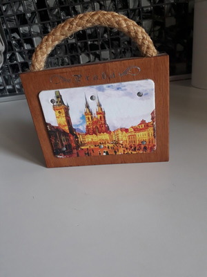 Souvenir like new