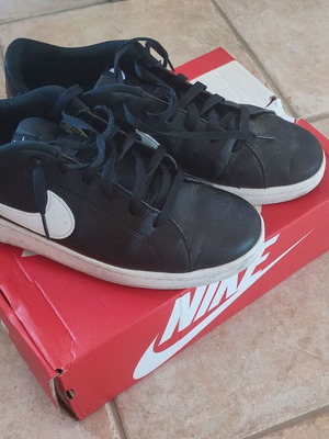Παπούτσια Nike μεταχειρισμένα, μέγεθος 45, μαύρα