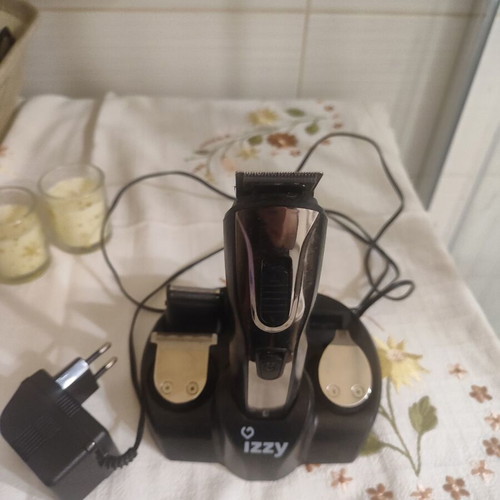 Izzy PG100 Plus rechargeable hair clipper set used, missing parts