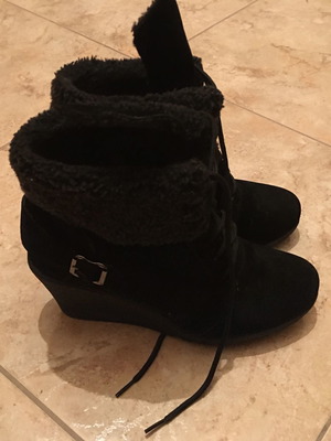 Μποτάκια μεταχειρισμένα νούμερο 38 μαύρα