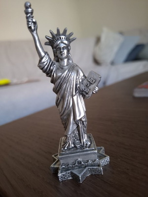 Statue of Liberty decorative figurine resin silver finish new