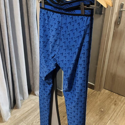 Altra Volta leggings used, XS, black and blue, double waistband