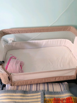 Kinderkraft Neste Up baby cot like new, beige with mattress