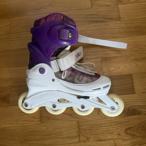 Rollers size 34-37, purple, like new, 4 wheels