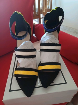Women's sandals