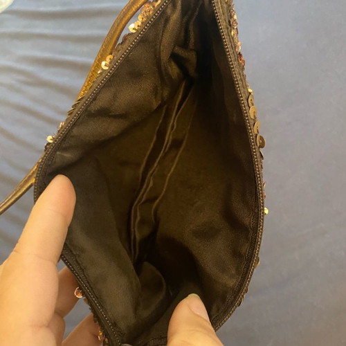 Handbag with sequins and small leather strap