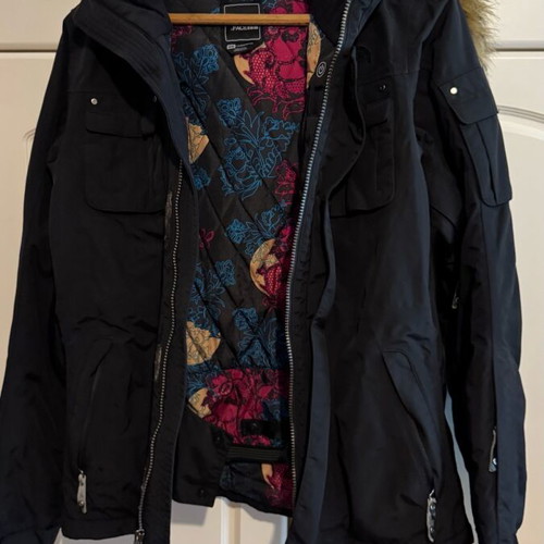 The North Face women's snowboard jacket medium like new