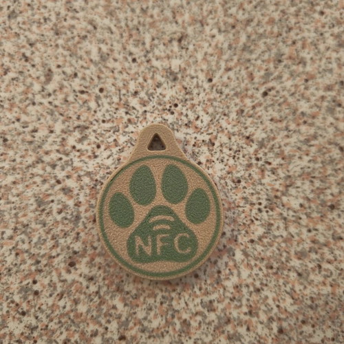 Smart Pet Tag NFC with paw design