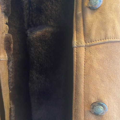 Women's brown mouton fur coat like new, size 42, oversized fit