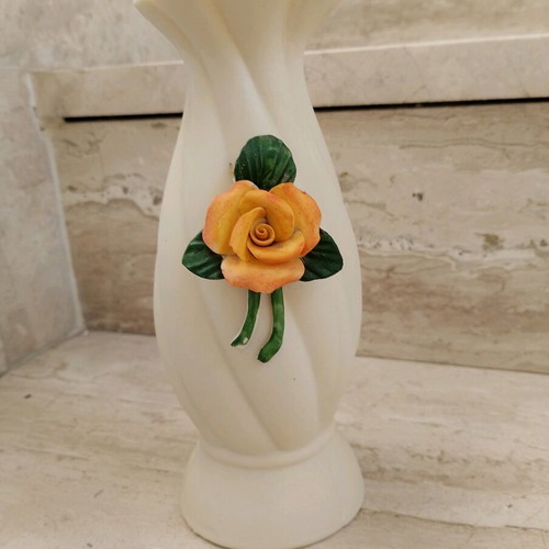 Vases with Rose Detail Like New, Set of Two