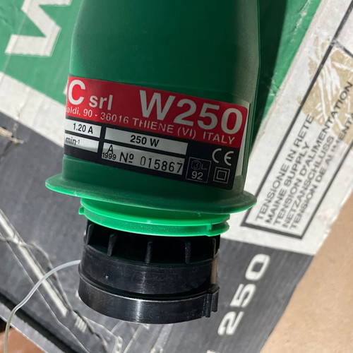 Electric grass trimmer 250watt new