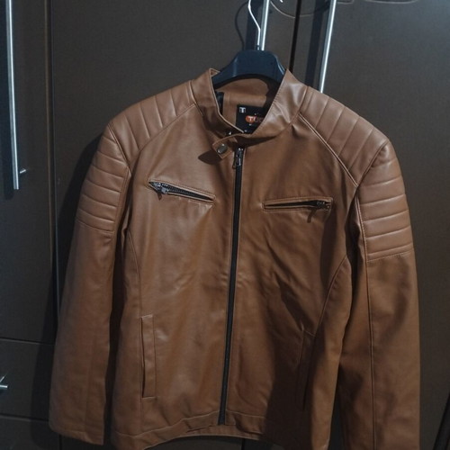 Leather jacket like new, size M