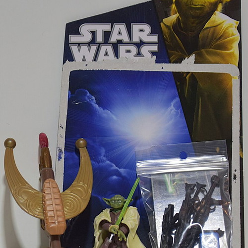 Hasbro Star Wars Saga Legends Jedi Master Yoda figure used