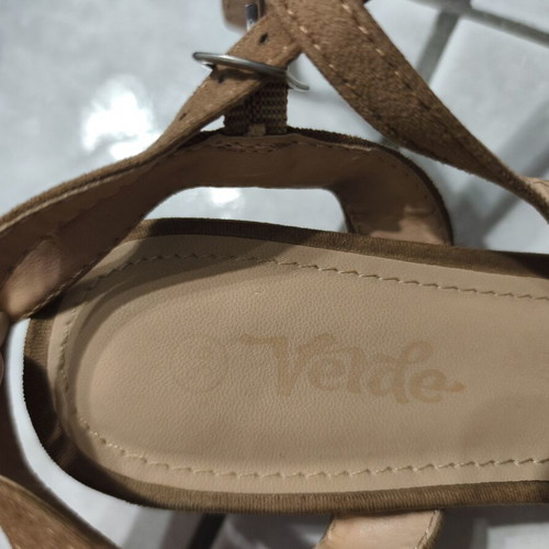 Verde brown sandals size 38 like new