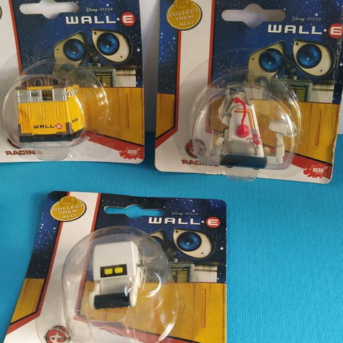 Wall-e Paintbot Mini Figures pack of 5 like new