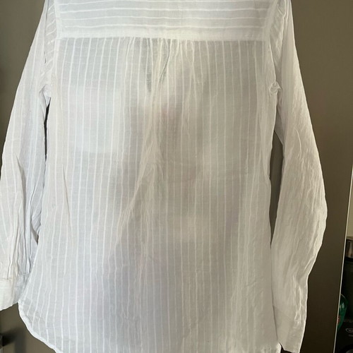 White striped Timeout blouse size M like new, 100% cotton