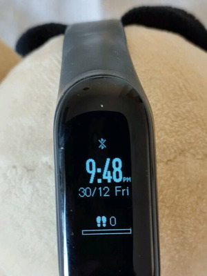 Smart watch wrist used like new, black