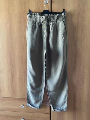 Zara women's pants new, green, size S