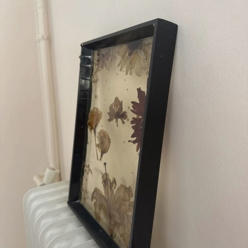 Wooden frame with dried flowers like new