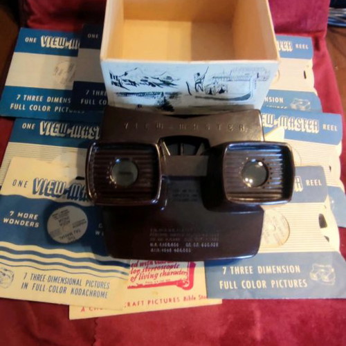 View-master E (1951) used with 10 reels from 40s, 50s