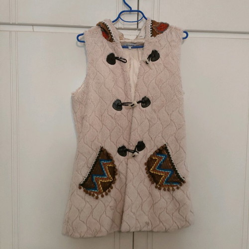 Fur vest used, pale pink with ethnic details, size L