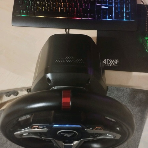 Thrustmaster T248 racing wheel like new for PC and Playstation