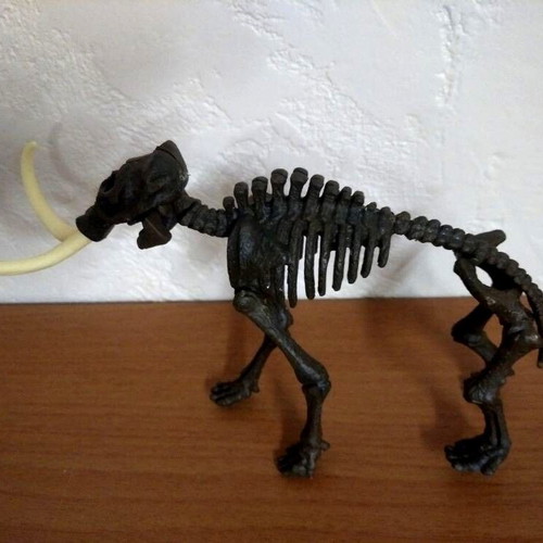 3D DINOSAUR PLASTIC CONSTRUCTION *Mammoth*.