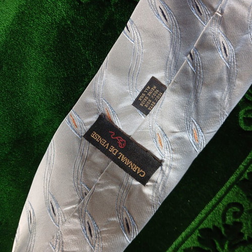 Set of 2 ties