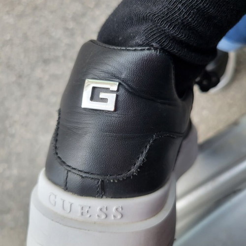 Guess shoes size 37 used in good condition