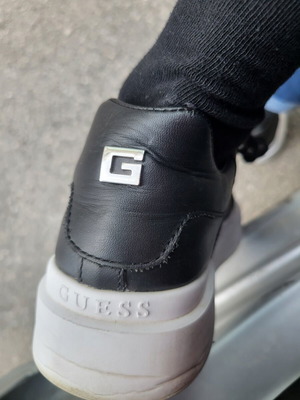 Guess shoes size 37 used in good condition