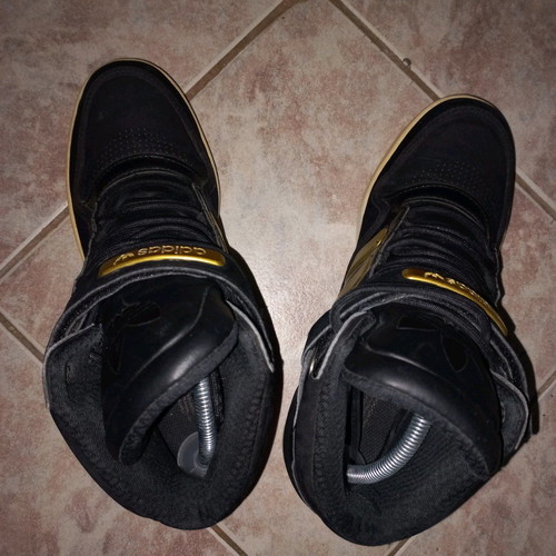 Adidas men's athletic boots used, size 42, black